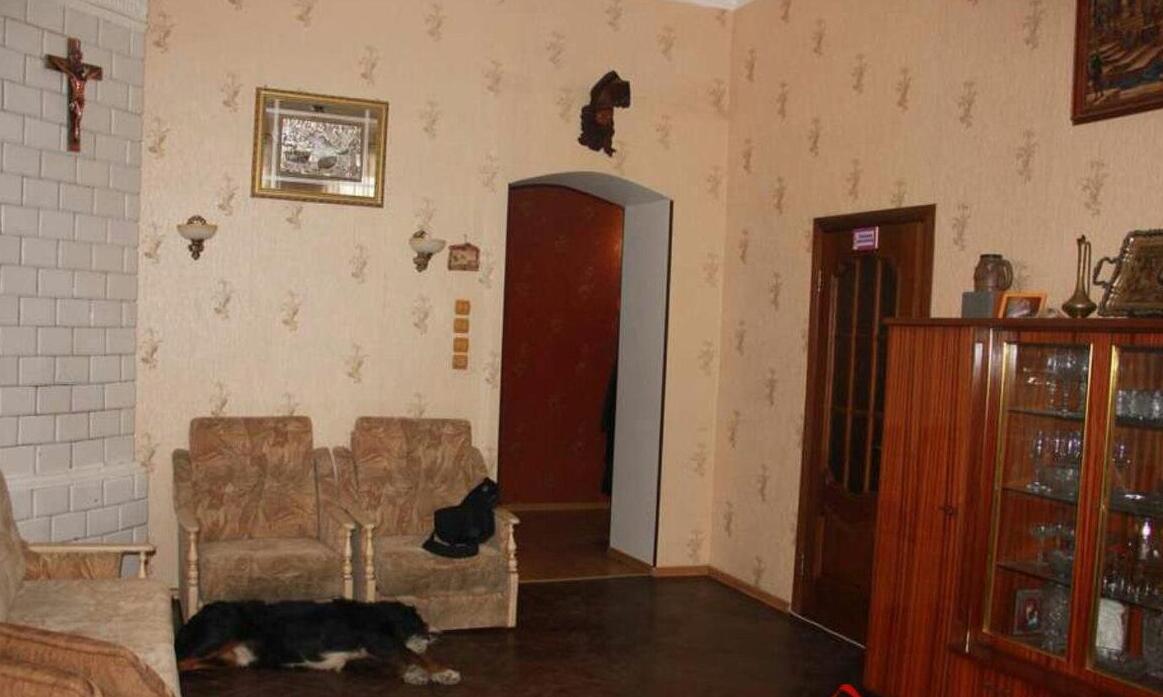4-комнатную квартиру в самом центре Одессы