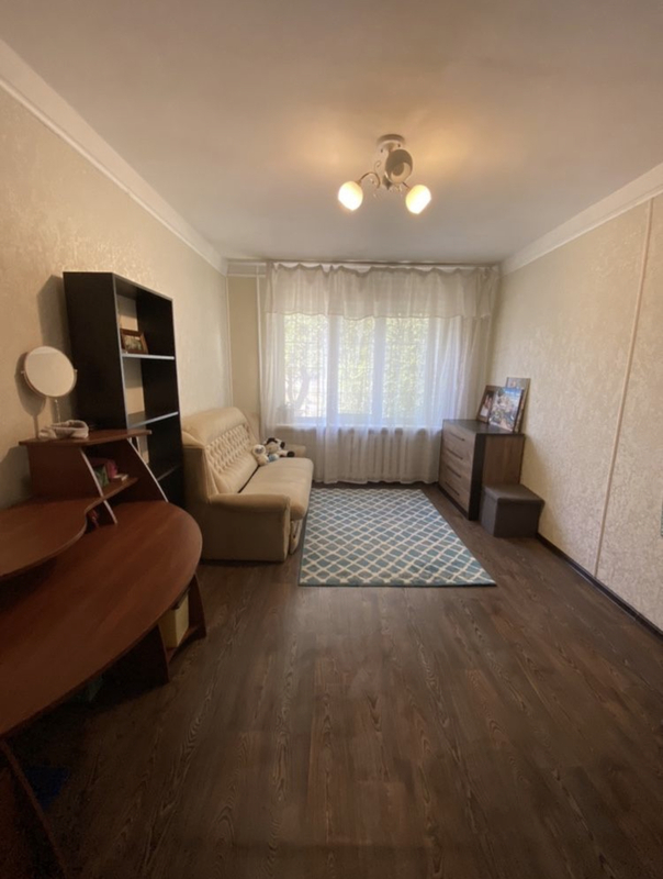 3-комнатная квартира на улице Маршала Жукова