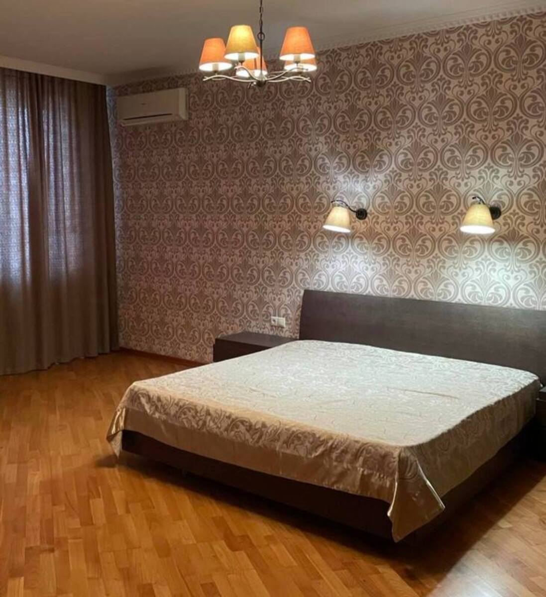 3-комнатная квартира с ремонтом в Климовском доме