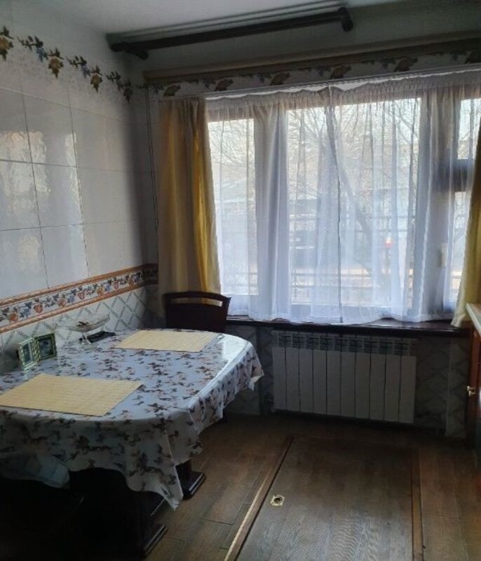 2-комнатная квартира на Коблевской.