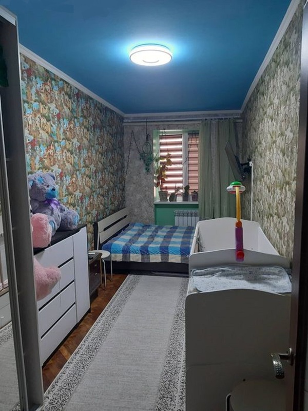 3-комнатная квартира на Черняховского