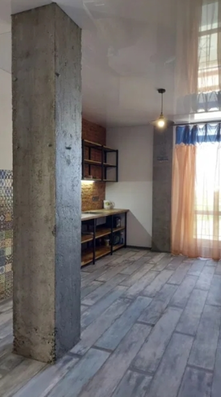 2 комнатная квартира с ремонтом в ЖК Одесский Двор
