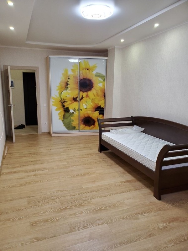 2 комнатная квартира с ремонтом в ЖК Дмитриевский