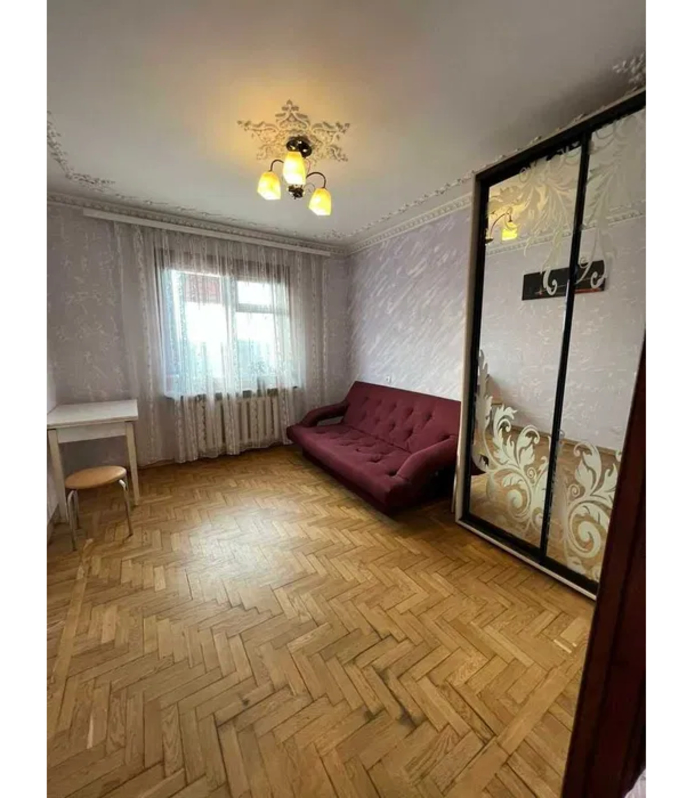 2 кімнатна квартира в Малиновському районі..