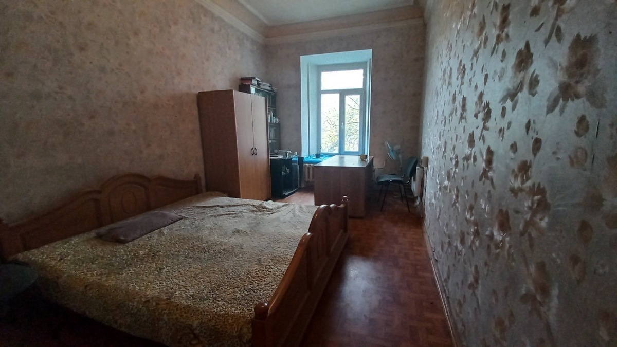 5 комнатная квартира возле парка Шевченко