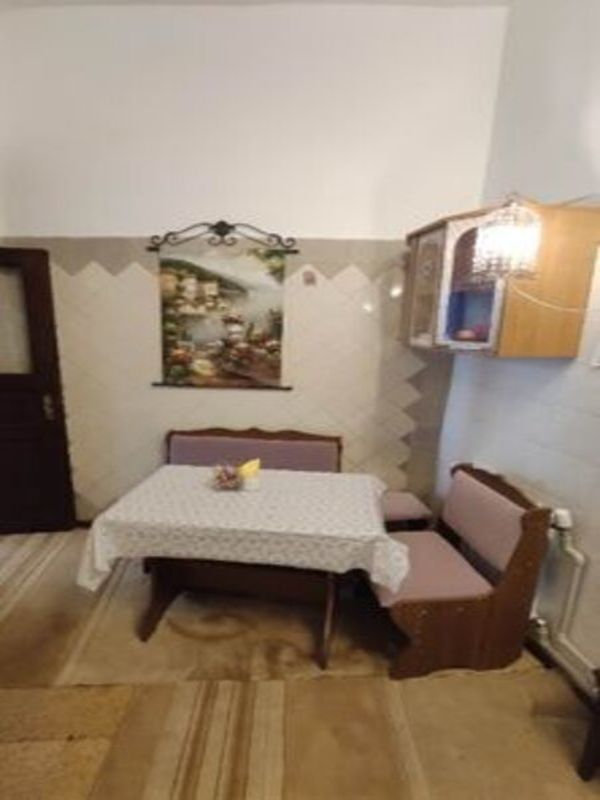 2 комнатная квартира с ремонтом в центре города по улице Княжеская