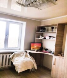 3-комнатная квартира в Малиновском районе.