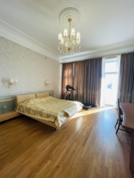 4 комнатная квартира в центре, Бульвар Жванецкого