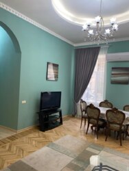 3-комнатная квартира в историческом центре Одессы