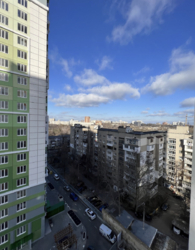 3-кімнатна квартира в ЖК 4 Сезона