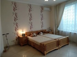 3-кімнатна квартира в Білому Парусі з видом на море