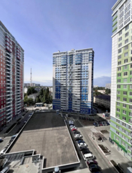 3-кімнатна квартира в ЖК 4 Сезона