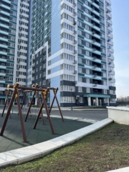 Двокімнатна квартира в Скай Сити біля Сіті Центра