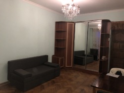 5-кімнатна квартира на вулиці Базарна