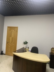 3-кімнатна квартира на вул.Канатній, готовий косметичний салон