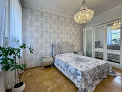 3-кімнатна квартира на вул. Канатна