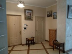3-кімнатна квартира в Білому Парусі з видом на море