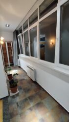 2-кімнатна квартира біля Музкомедії