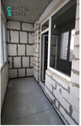 Двокімнатна квартира без ремонту в зданому будинку Скай Сіті, Варненська