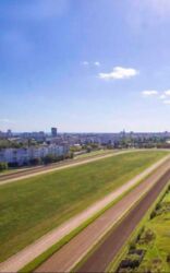 Двокімнатна квартира в 60 Перлі на Краснова, вікна на іподром