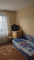 3 кімнатна квартира на Таїрова.