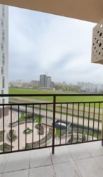 Простора однокімнатна квартира з видом на море