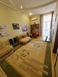 2-кімнатна квартира в історичному центрі Одеси