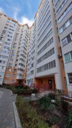 Однокімнатна квартира в ЖК Райдужний стан від будівельників