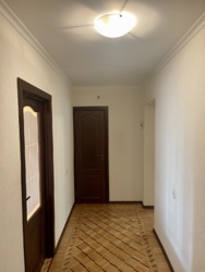 4-кімнатна квартира на вул. Базарна