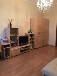 Трикімнатна квартира в Сталінке на вул.Бреуса