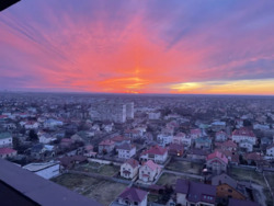 Однокімнатна квартира з ремонтом та меблями, Маршал Сіті, Київський район