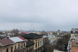 2-рівневий пентхаус у новому будинку від Гефесту в історичному центрі міста