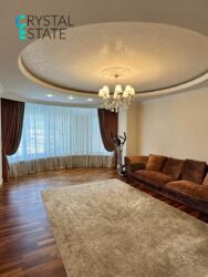 Трикімнатна квартира біля Парку Перемоги в ЖК Кукуруза