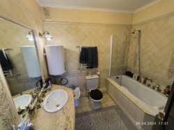 2 кімнатна квартира біля Дерибасівської.