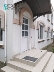 2-поверховий будинок на вул. Золотий берег