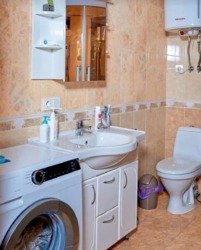 2-поверховий будинок на вулиці Хімічній