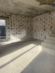 Новий будинок по вул. Агрономічна
