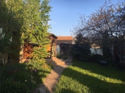 Будинок з ділянкою 11 соток на вулиці Пілотна