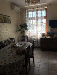 2-поверховий будинок на Дачі Ковалевського