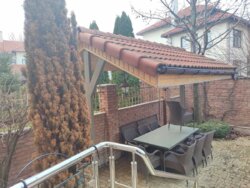 Двоповерховий будинок в котеджному містечку на Таїрова, Академіка Вавілова
