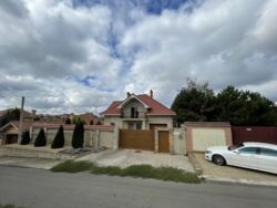 Дом в районі Золотої Гірки