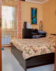 2-поверховий будинок на вулиці Хімічній