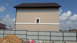 Дуплекс у Червоному Хуторі з частковим ремонтом