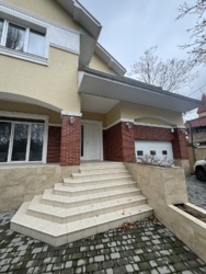 Новий будинок на вул.411 Батареї