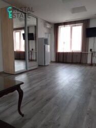 2-поверховий будинок на вул. Золотий берег
