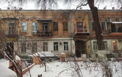 Будівля в історичному центрі Одеси – Воронцовському пров.