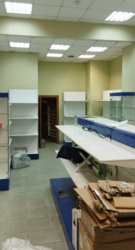 Фасадне торгове приміщення 335 м2 у центрі міста