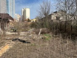 12 соток в пров.Червоні Зорі. 9 ст. В. Фонтану. 900м до моря.